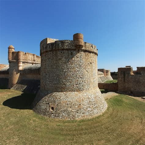 castell salses|Bienvenue à la forteresse de Salses